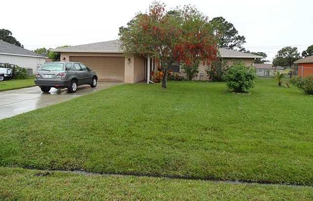 1st image of 2080 SE Berkshire