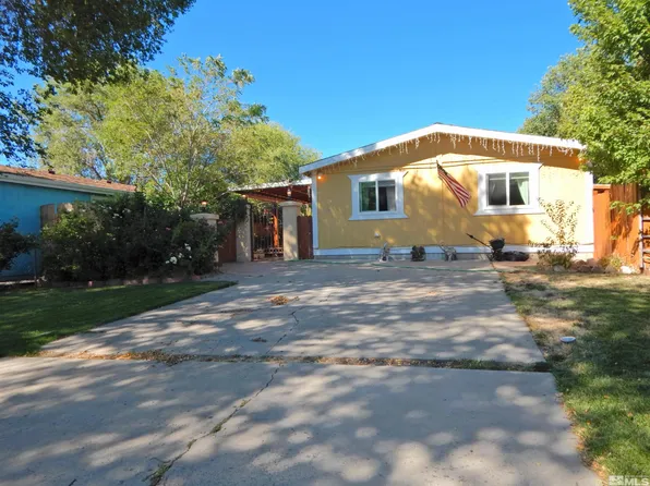 145 Sugar Hill Dr, Sun Valley, NV 89433