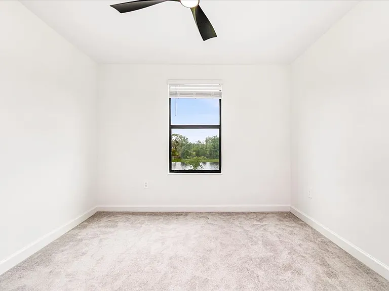 4873 Seafoam Trl — Photo 29