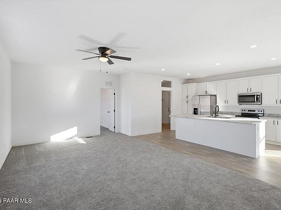 2nd image of 1477 E Whirlpool Dr
