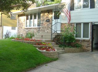2912 Flag Ave S, Saint Louis Park, MN 55426