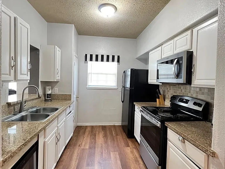 13117 Vickery St #2 — Photo 9