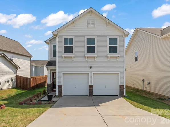 12561 Garron Rd, Midland, NC 28107