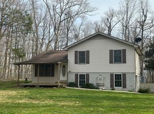 132 Petalbrook Ln, Livingston, TN 38570