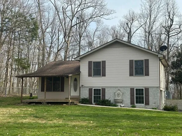 132 Petal Brook Ln, Livingston, TN 38570