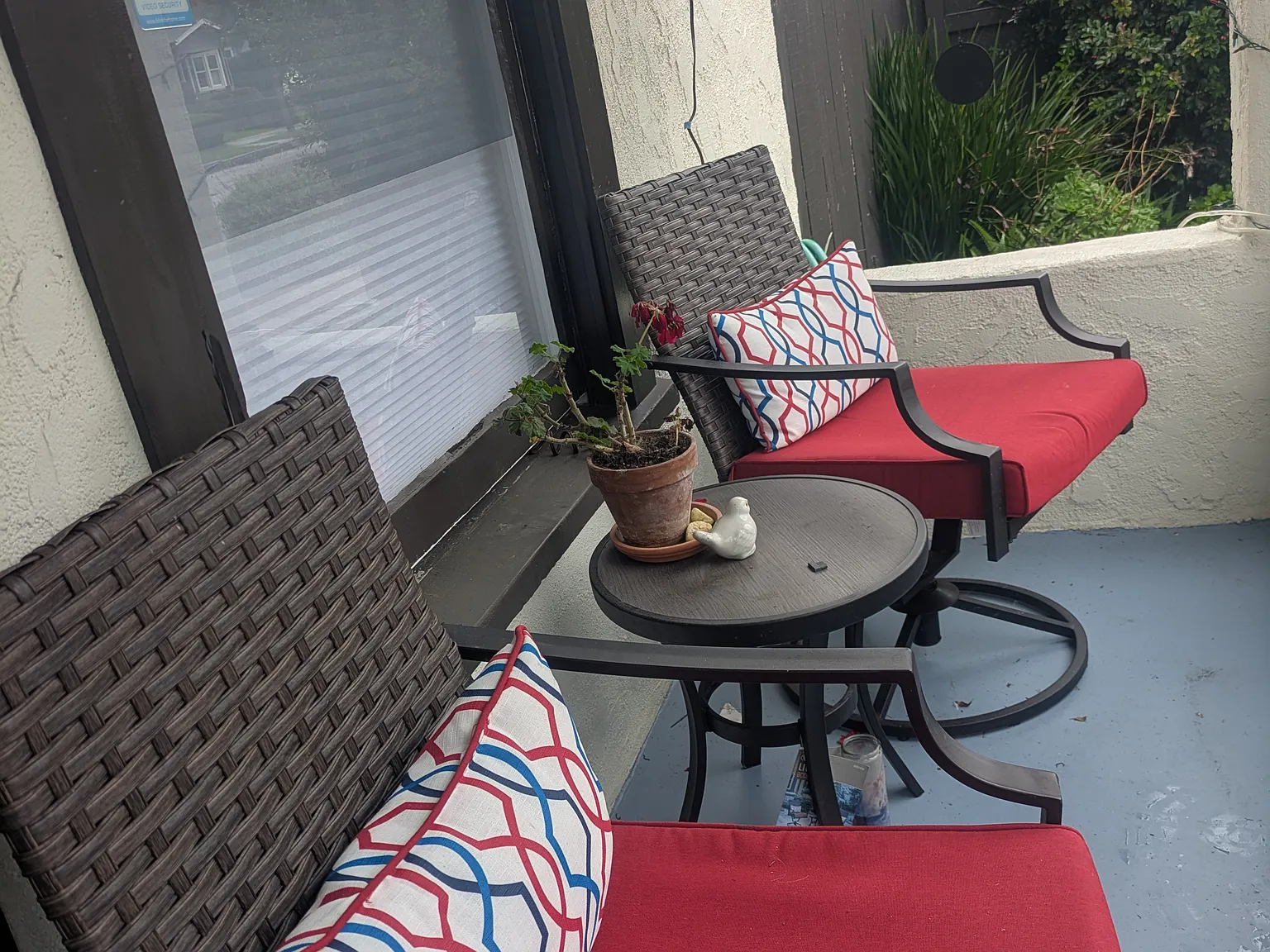 2 bed, 750 sqft, $4,800 — Photo 1
