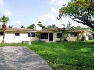 6845 SW 69th Ter, South Miami, FL 33143