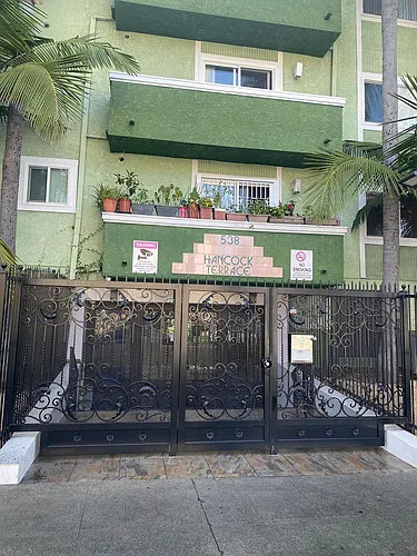 Hancock Terraces Photo 1