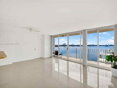 7601 E Treasure Dr APT 2222, North Bay Village, FL, 33141