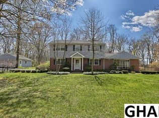 36 Timber Rd, Mechanicsburg, PA 17050