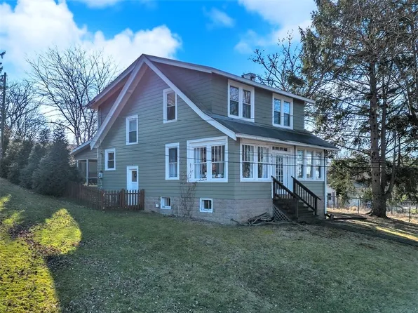 8700 Old Perry Hwy, Pittsburgh, PA 15237