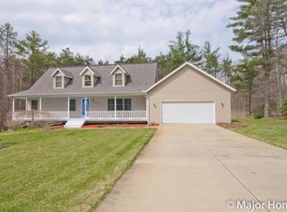 433 Old School Forest Ln NW, Sparta, MI 49345
