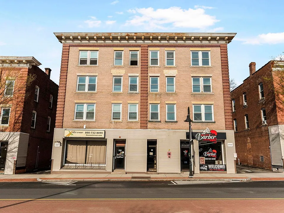 411-431 N Main St #12