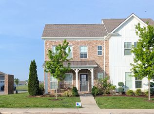 531 Farmstead Ln, Spring Hill, TN 37174