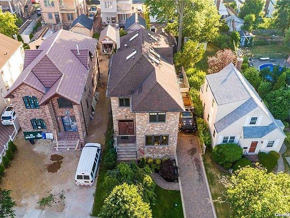 5th image of 8044 Langdale St