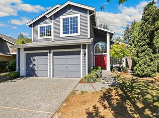 20227 Hollyhills Dr NE, Bothell, WA 98011