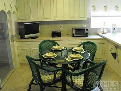 5th image of 6752 Picante Cir