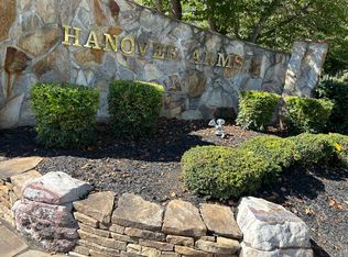 321 Hanover Arms Ct, Winston Salem, NC 27104