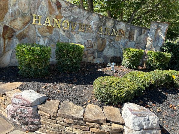 321 Hanover Arms Ct