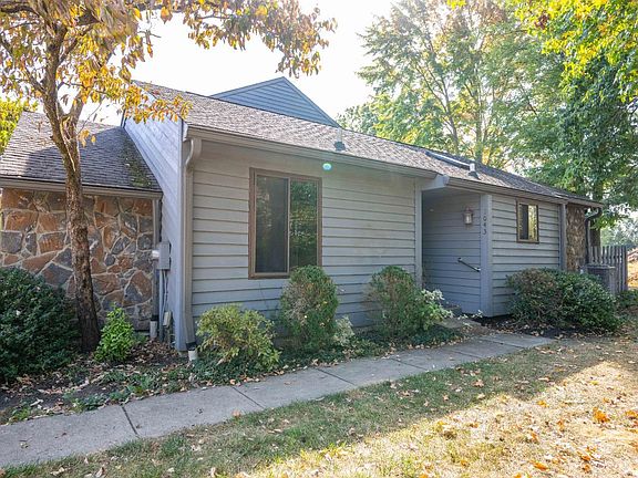 3rd image of 1043 Crisfield Dr #159