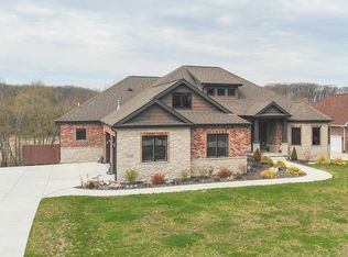 12926 Baker Ct, Crown Point, IN 46307