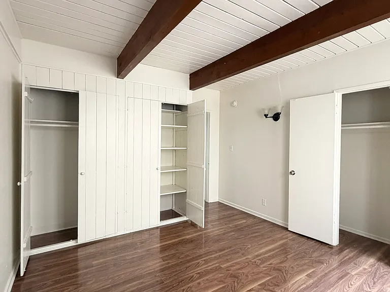 7032 Hawthorn Ave #4 — Photo 7