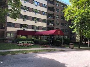 200 Diplomat Dr APT 7P, Mount Kisco, NY 10549