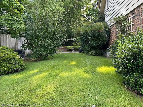 5th image of 2100 S 70th St