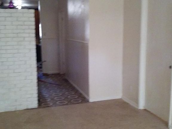 2nd image of 4026 Bradford Dr