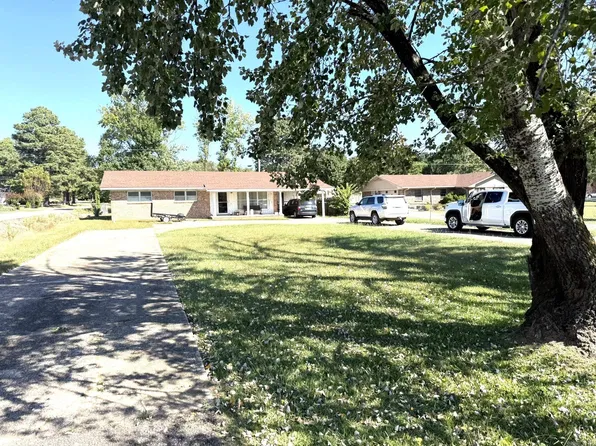 1602 E Main St, Mountain View, AR 72560