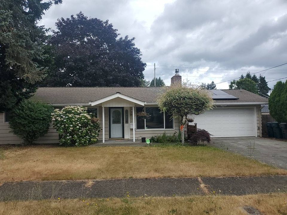 1st image of 2611 N St SE