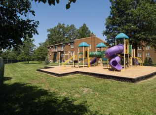 38380 Oak Hill Ln, Willoughby, OH 44094