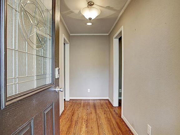 5th image of 843 T C Jester Blvd