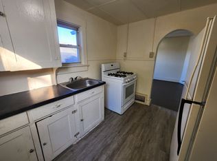 216 Courtland St #2, Waterloo, IA 50703
