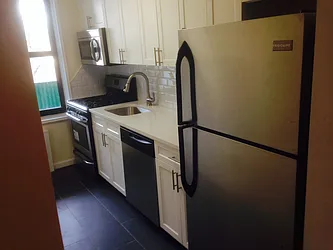 Rented by Alex Tembelis, LREB