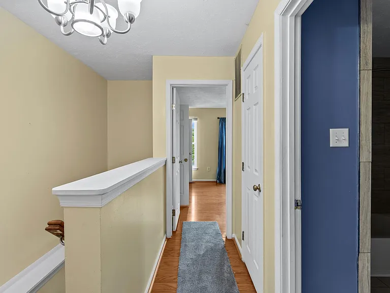 5411 Castlestone Dr — Photo 17