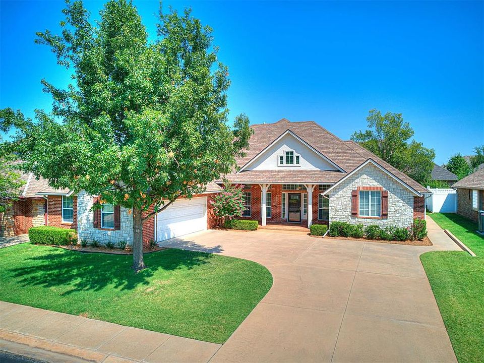 1st image of 16604 Village Garden Dr