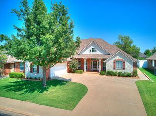 16604 Village Garden Dr, Edmond, OK 73012