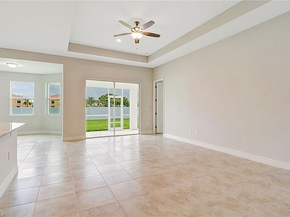 4th image of 5007 SW 17th Ave