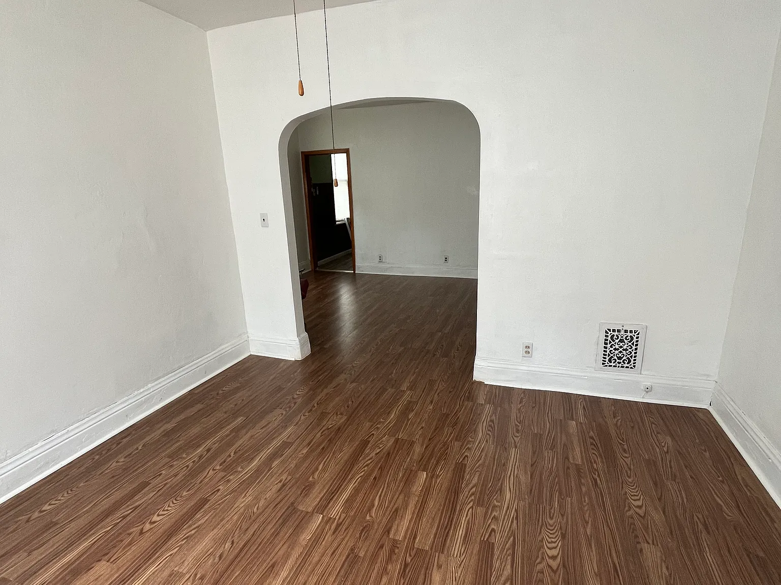 1307 Mary St — Photo 3