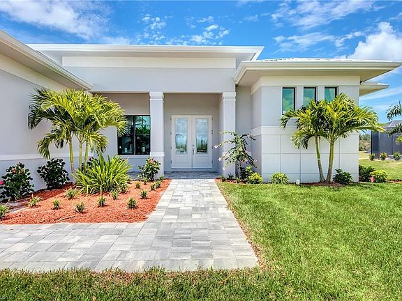 5th image of 2410 Kismet Lakes Ln