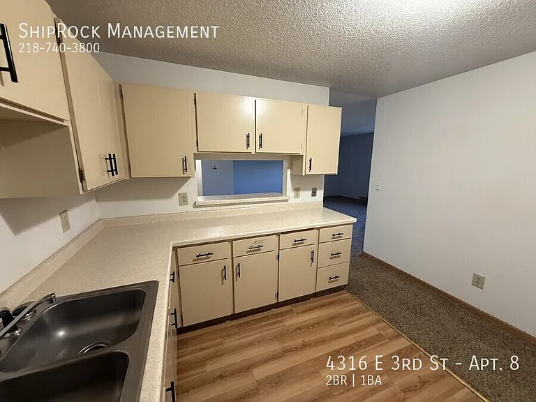4316 E 3rd St #8 — Photo 8
