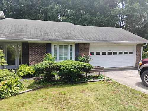1303 Carman Ct SE Photo 1