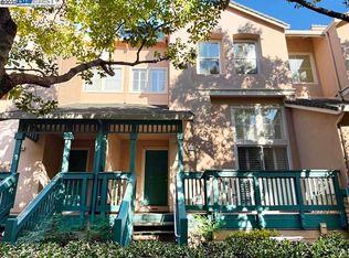1046 Dolphin Cmn, Fremont, CA 94536