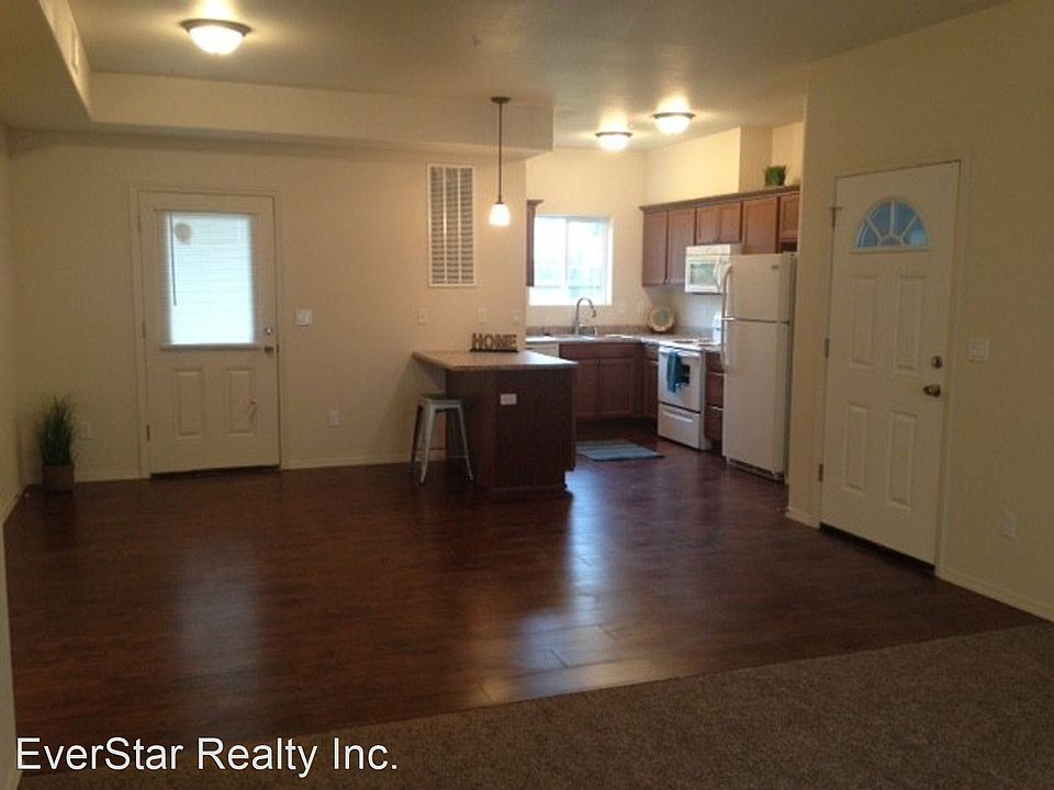 1st image of 2112 S Rainier St APT 220