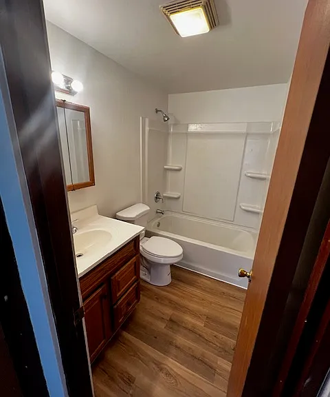 915 S 4th Ave — Photo 9