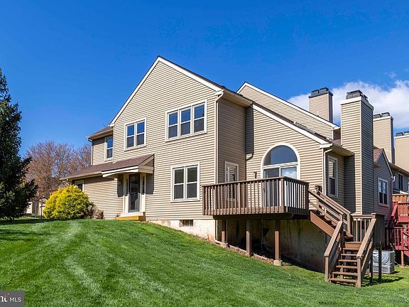 3rd image of 1243 Browning Ct