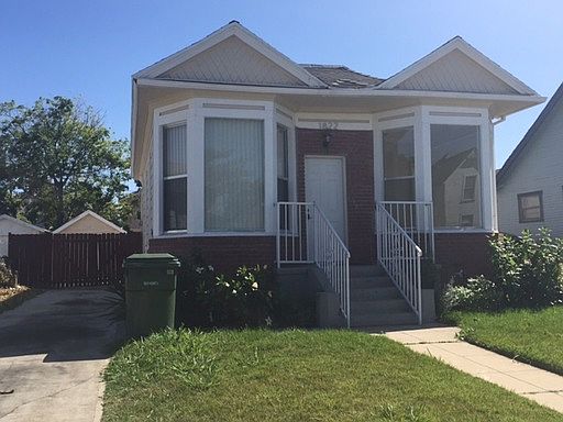 2nd image of 1822 W 36th St