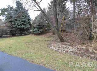 4521 N Knoxville Ave, Peoria, IL 61614