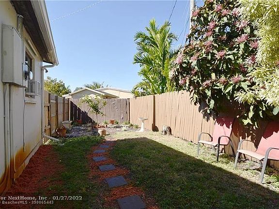 3rd image of 711 NE 58th St